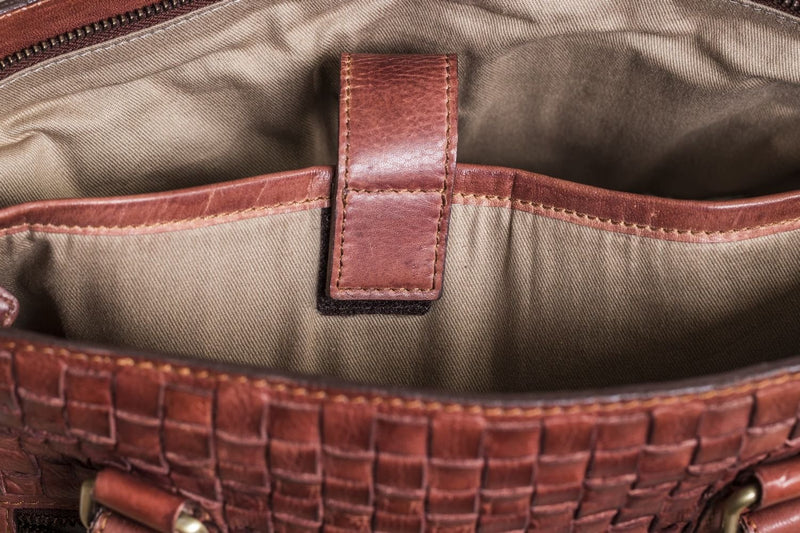 Weaved Purse - Starttech Online Market
