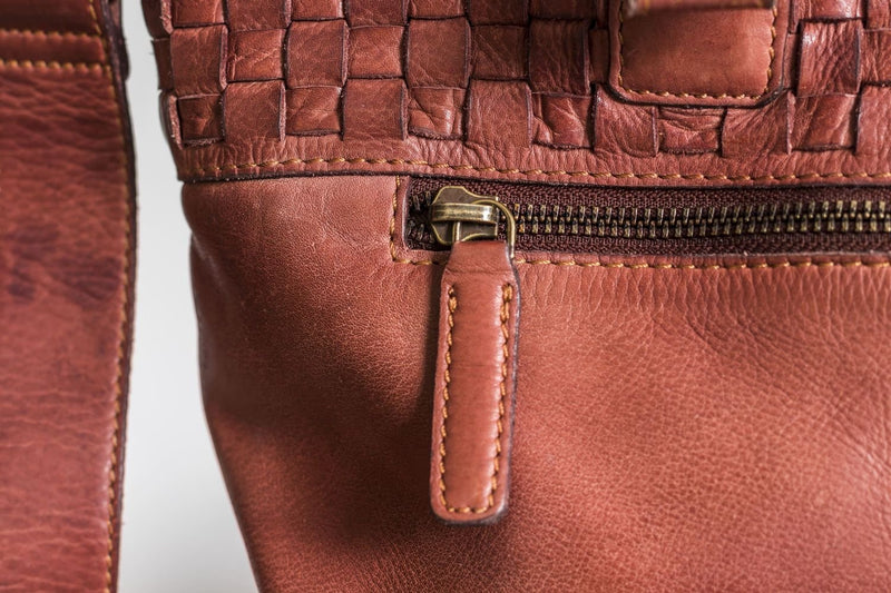 Weaved Purse - Starttech Online Market