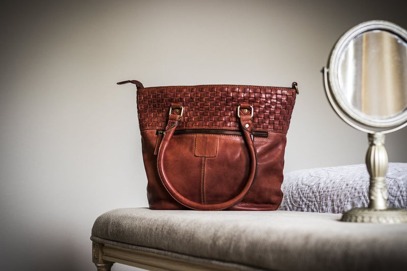 Weaved Purse - Starttech Online Market